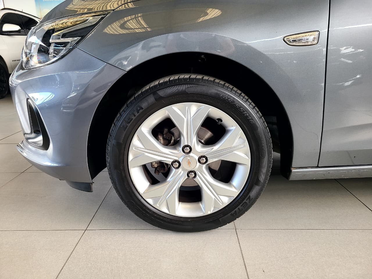 
								ONIX LT TURBO AC 1.0 4P 4X2 TM full									