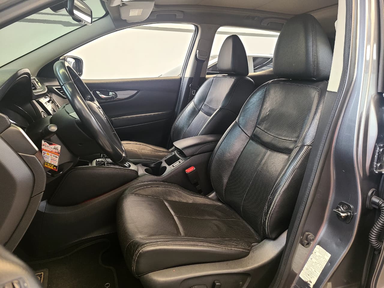 
								NISSAN QASHQAI [3] EXCLUSIVE TP 2000CC 6AB ABS CT TC full									