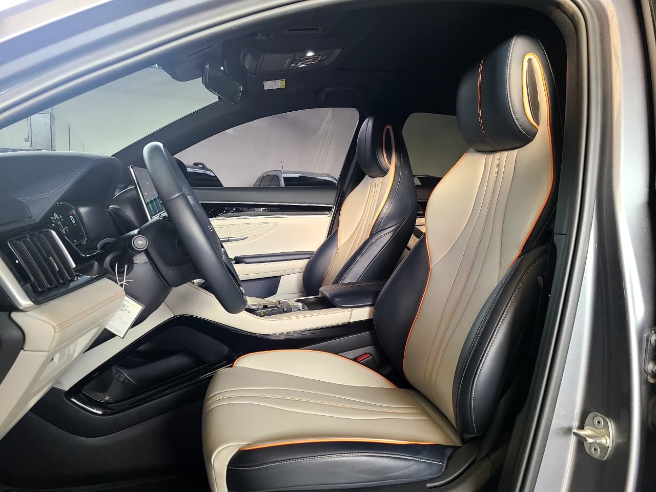 
								BYD SONG PLUS DM-I GS AT 1500CC 6AB ABS CT full									