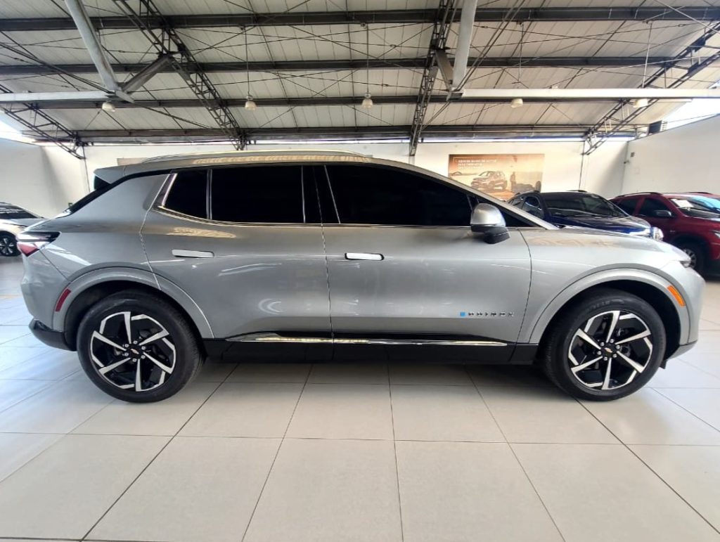 EQUINOX EV EAWD