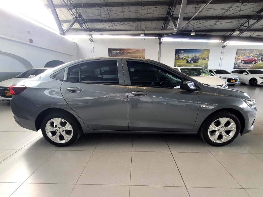 
								ONIX LT TURBO AC 1.0 4P 4X2 TM full									