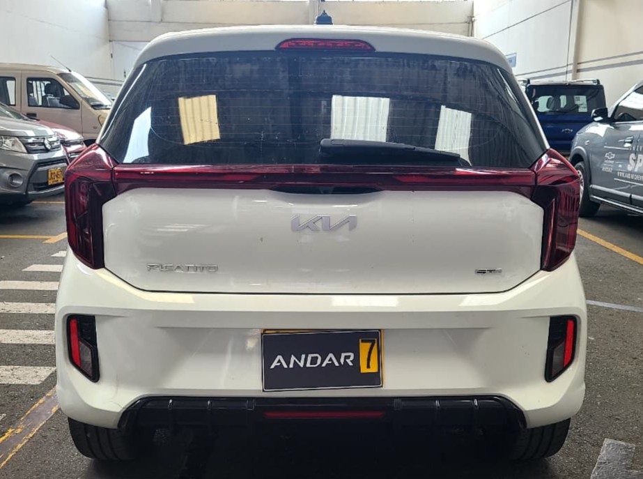 
								KIA PICANTO [3] [FL] GT LINE AT 1250 CC 6AB ABS AA R15 full									