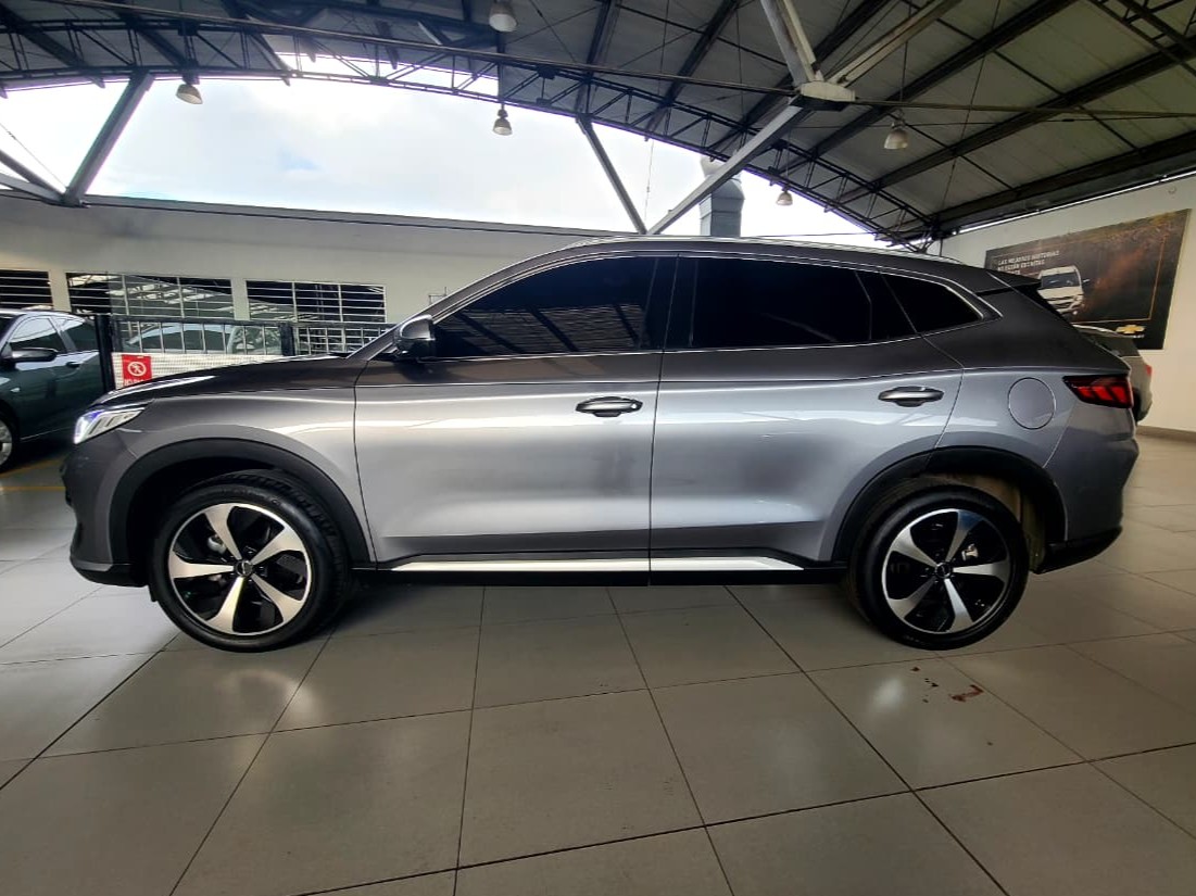 
								BYD SONG PLUS DM-I GS AT 1500CC 6AB ABS CT full									