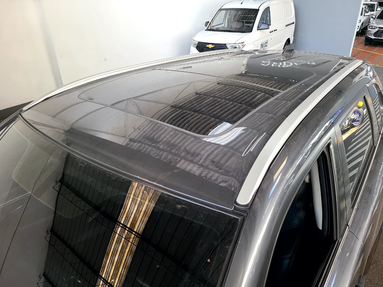
								SUZUKI GRAND VITARA GLX HYBRID AT 1500CC 6AB 4X4 full									