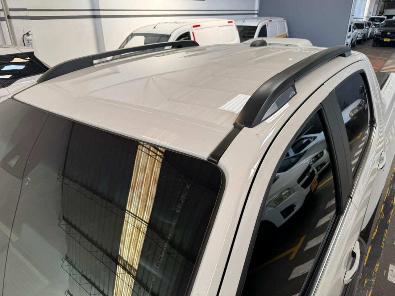 
								COLORADO HC CC 4X4 full									