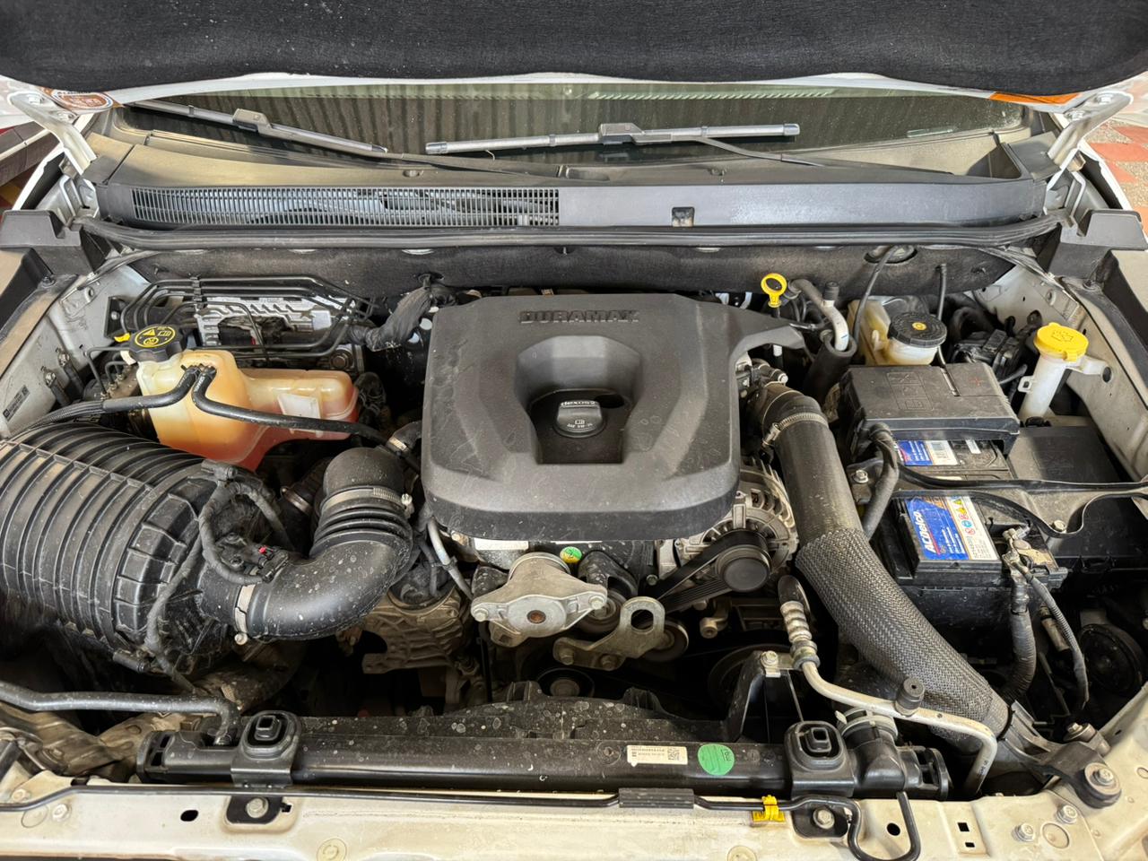 
								COLORADO HC CC 4X4 full									