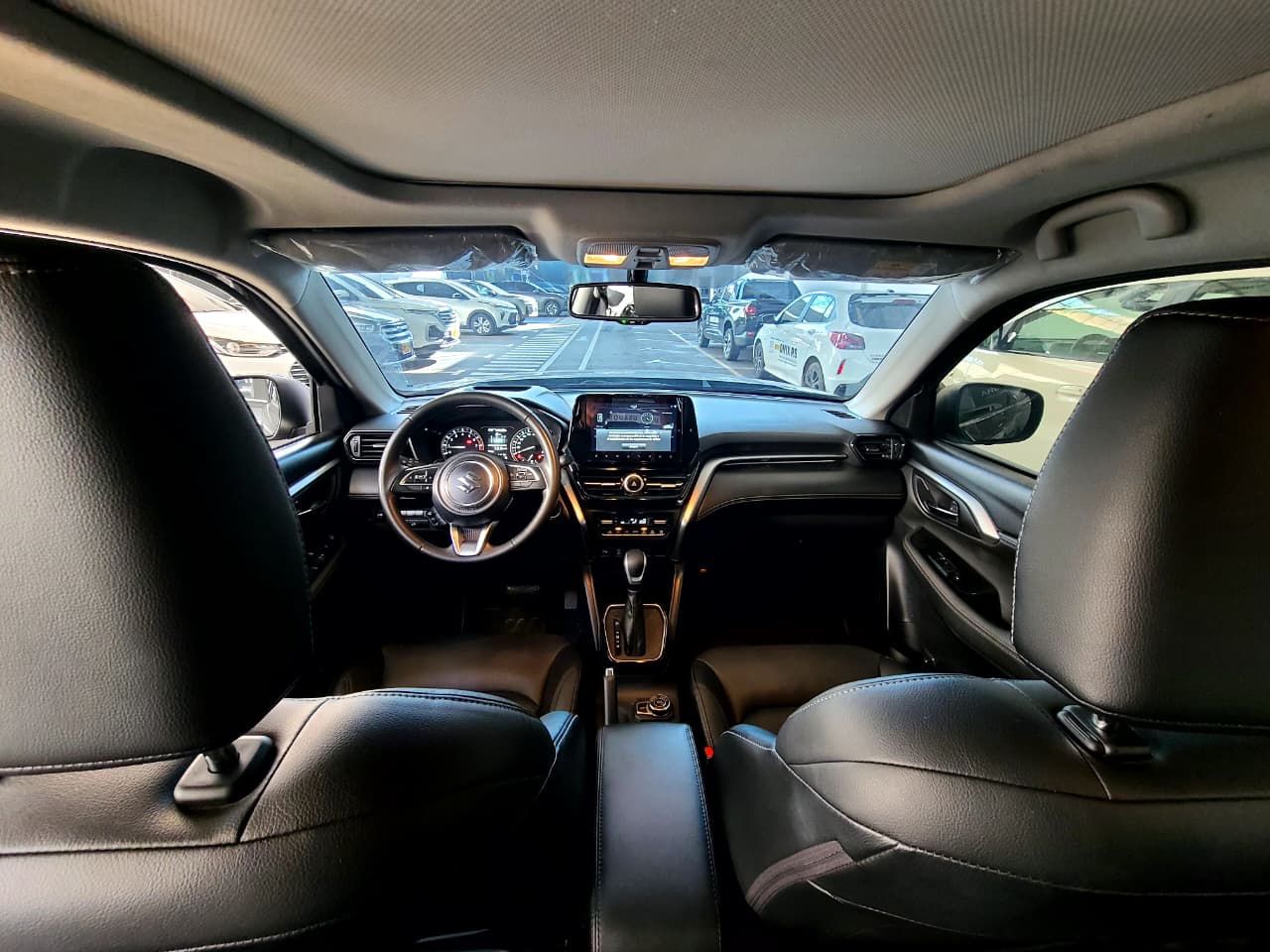 
								SUZUKI GRAND VITARA GLX HYBRID AT 1500CC 6AB 4X4 full									