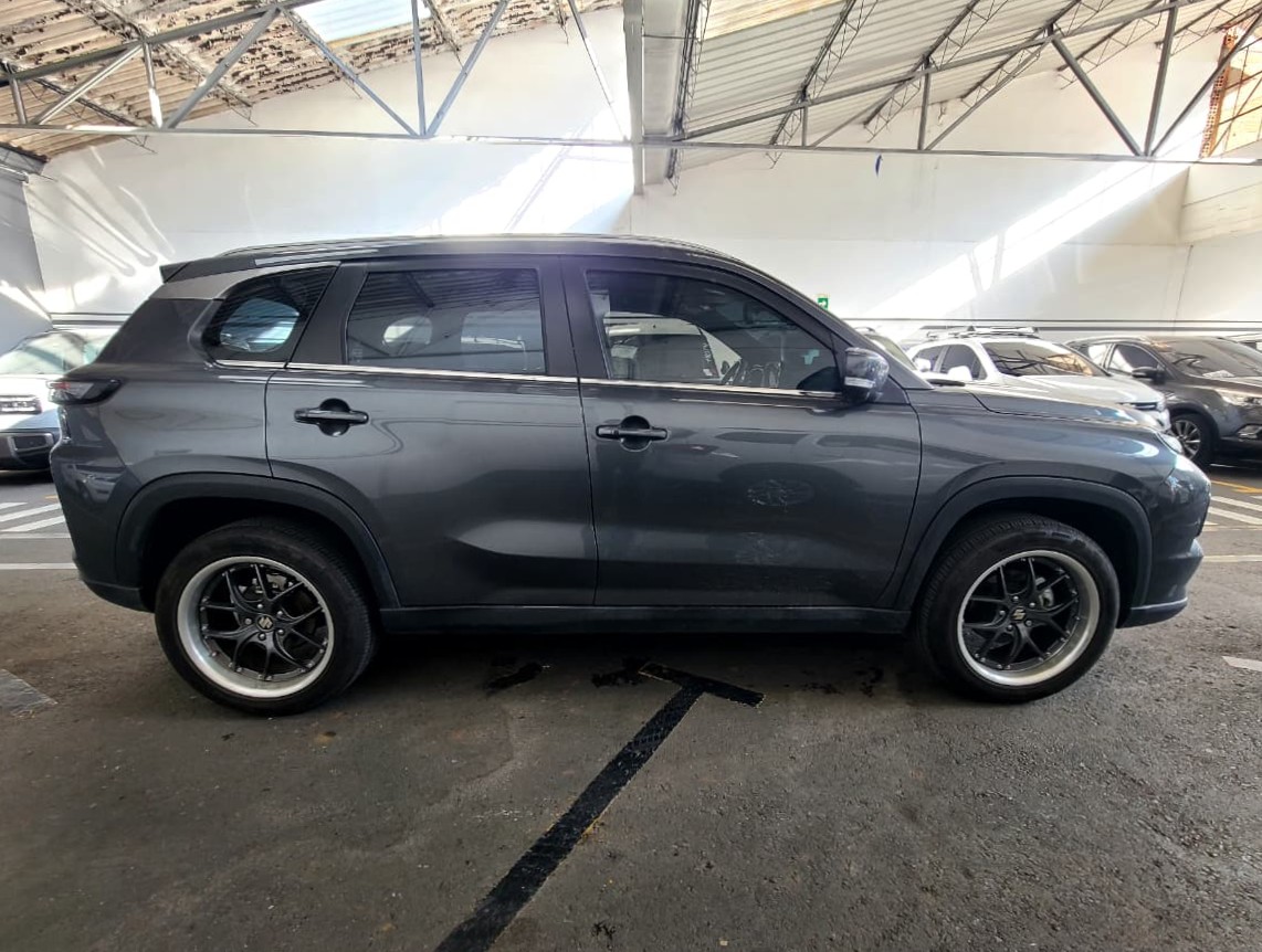 
								SUZUKI GRAND VITARA GLX HYBRID AT 1500CC 6AB 4X4 full									
