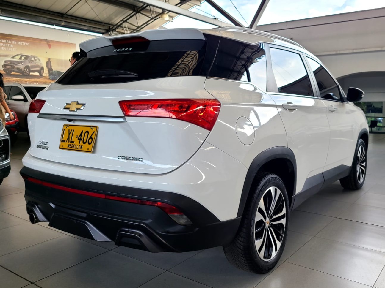 
								CAPTIVA PREMIER TURBO AC 1.5 AT full									