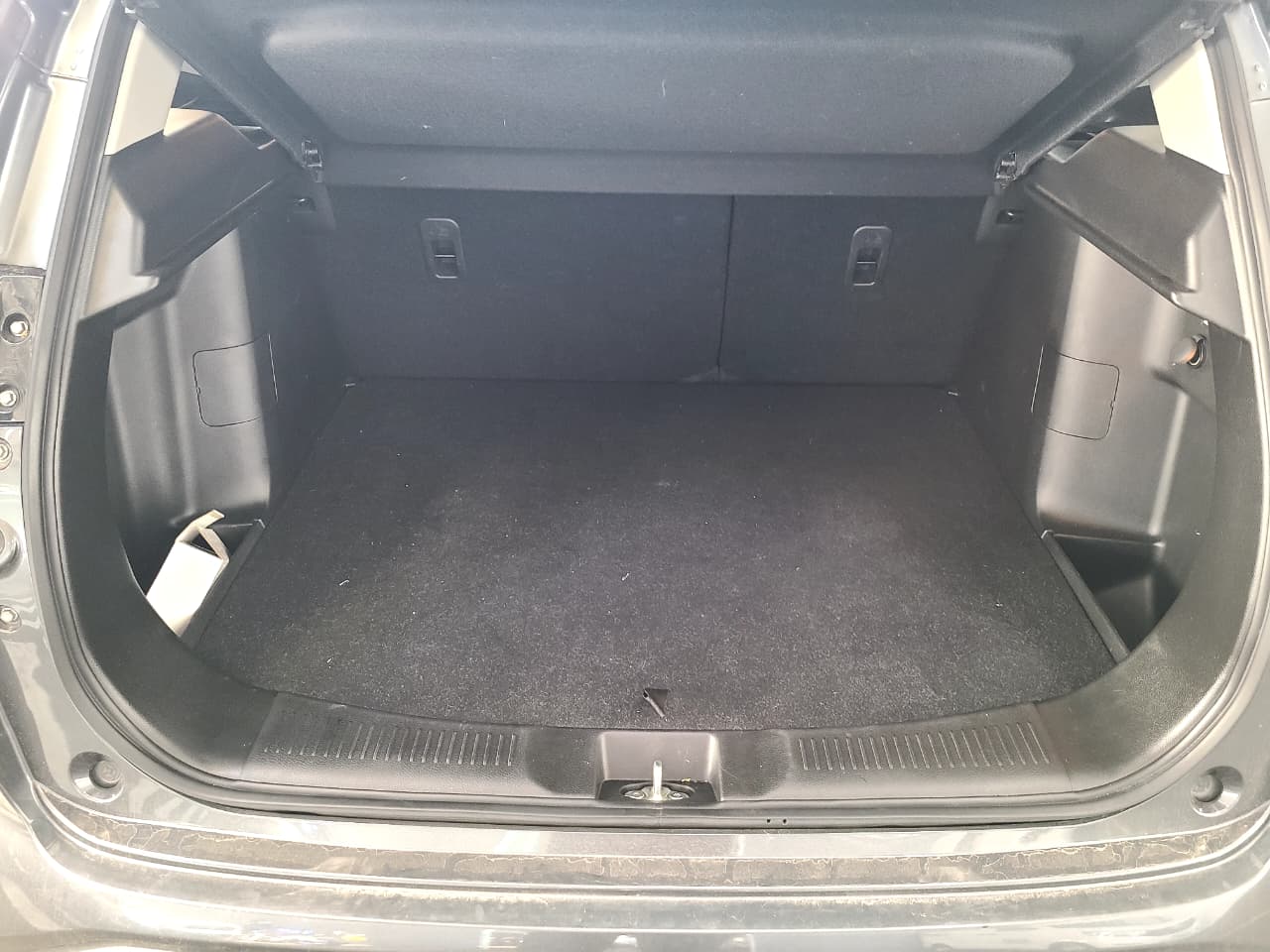 
								SUZUKI GRAND VITARA GLX HYBRID AT 1500CC 6AB 4X4 full									
