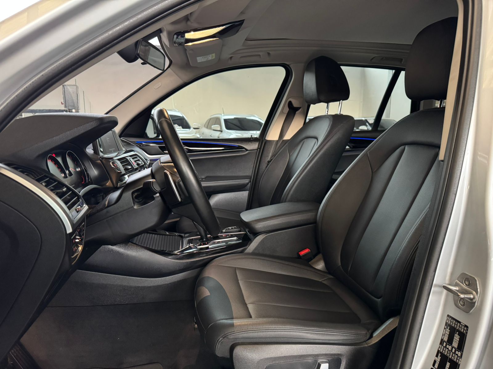 
								BMW X3 [G01] xDrive30i TP 2000CC T full									