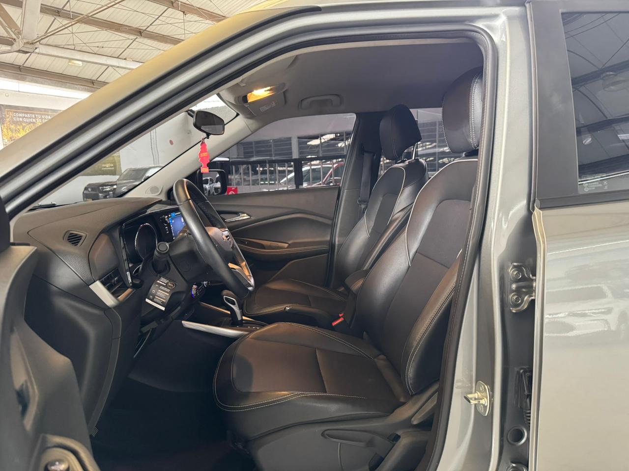 
								CHEVROLET MONTANA PREMIER AT 1200CC T ABS full									