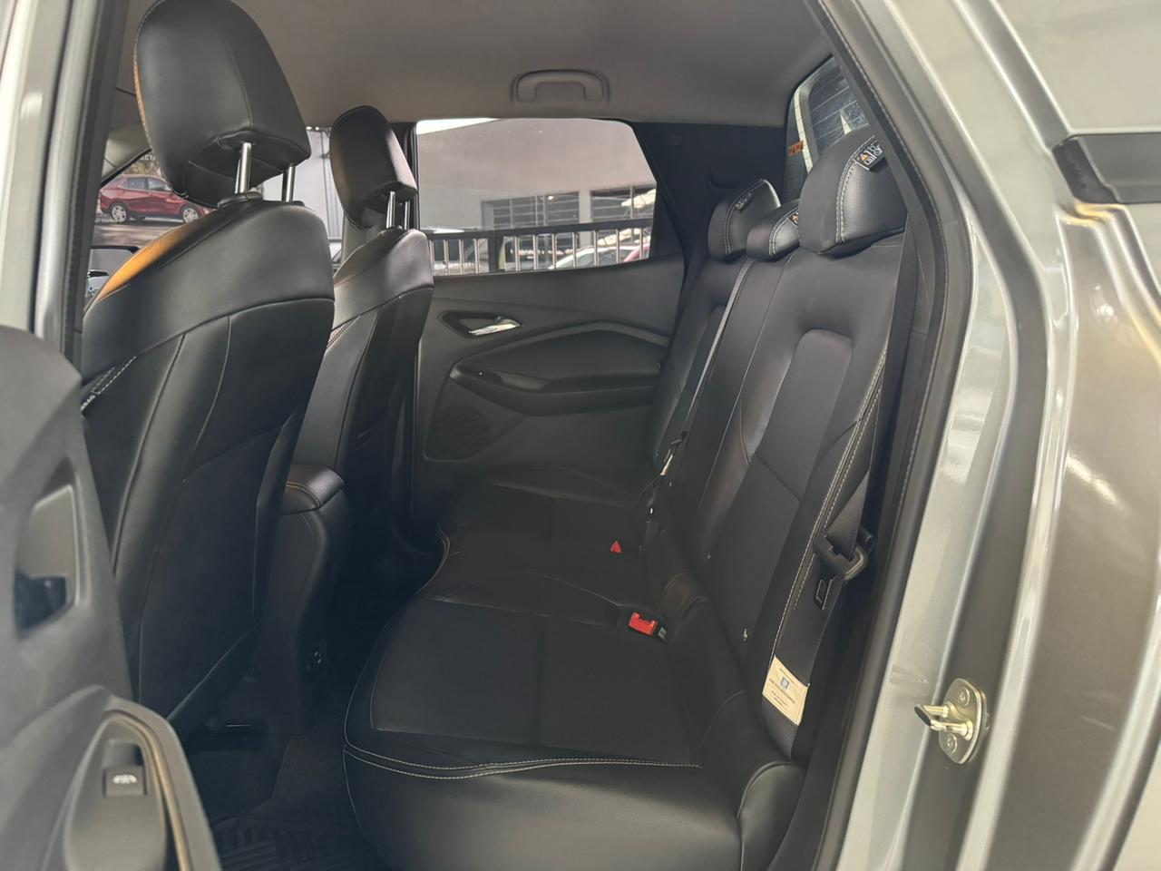 
								CHEVROLET MONTANA PREMIER AT 1200CC T ABS full									