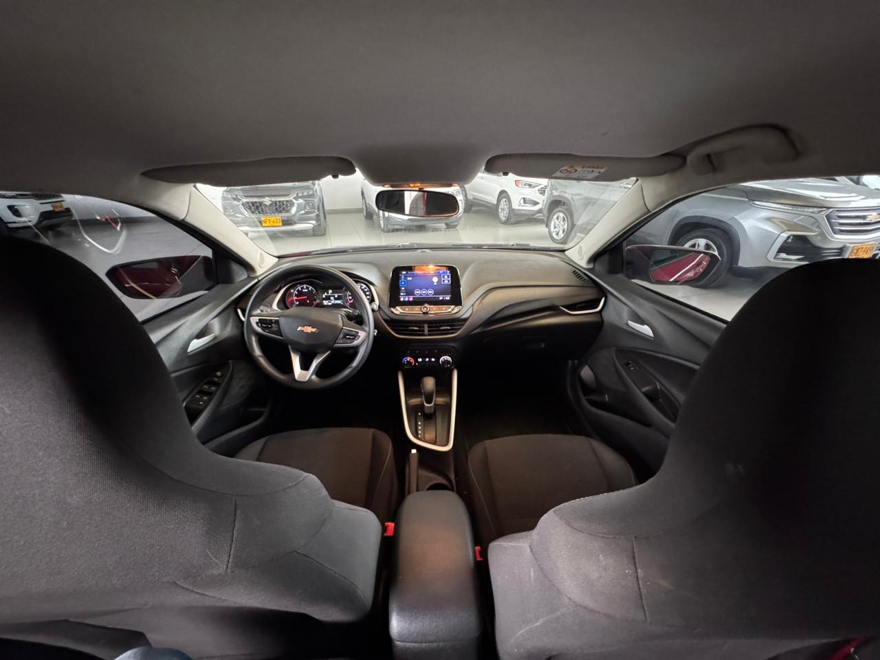 
										CHEVROLET ONIX [2] LT TP 1000CC T 4P 6AB ABS full									