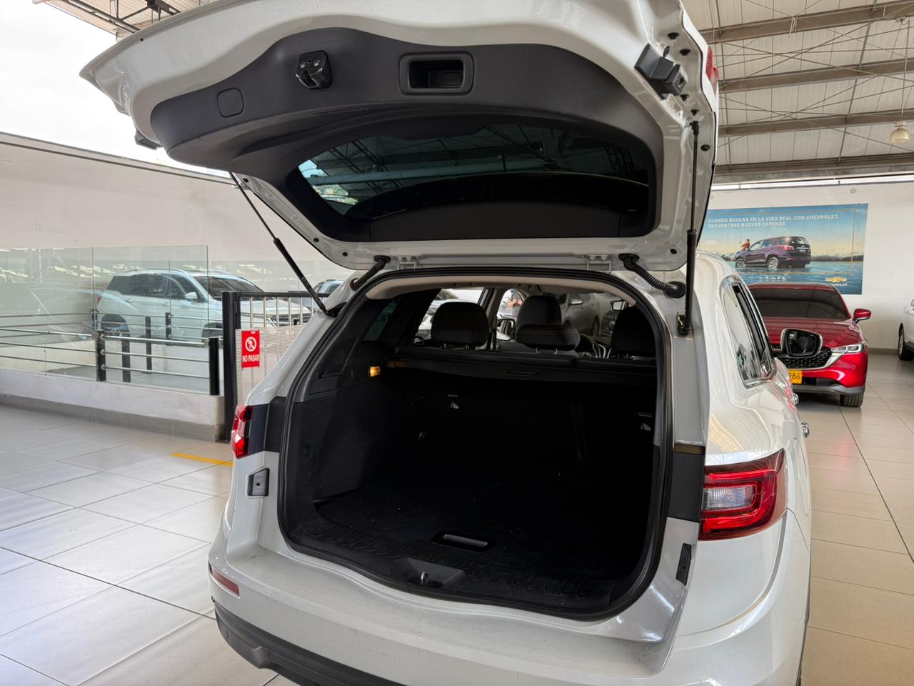 
								RENAULT KOLEOS [2] ZEN TP 2500CC 4X2 full									