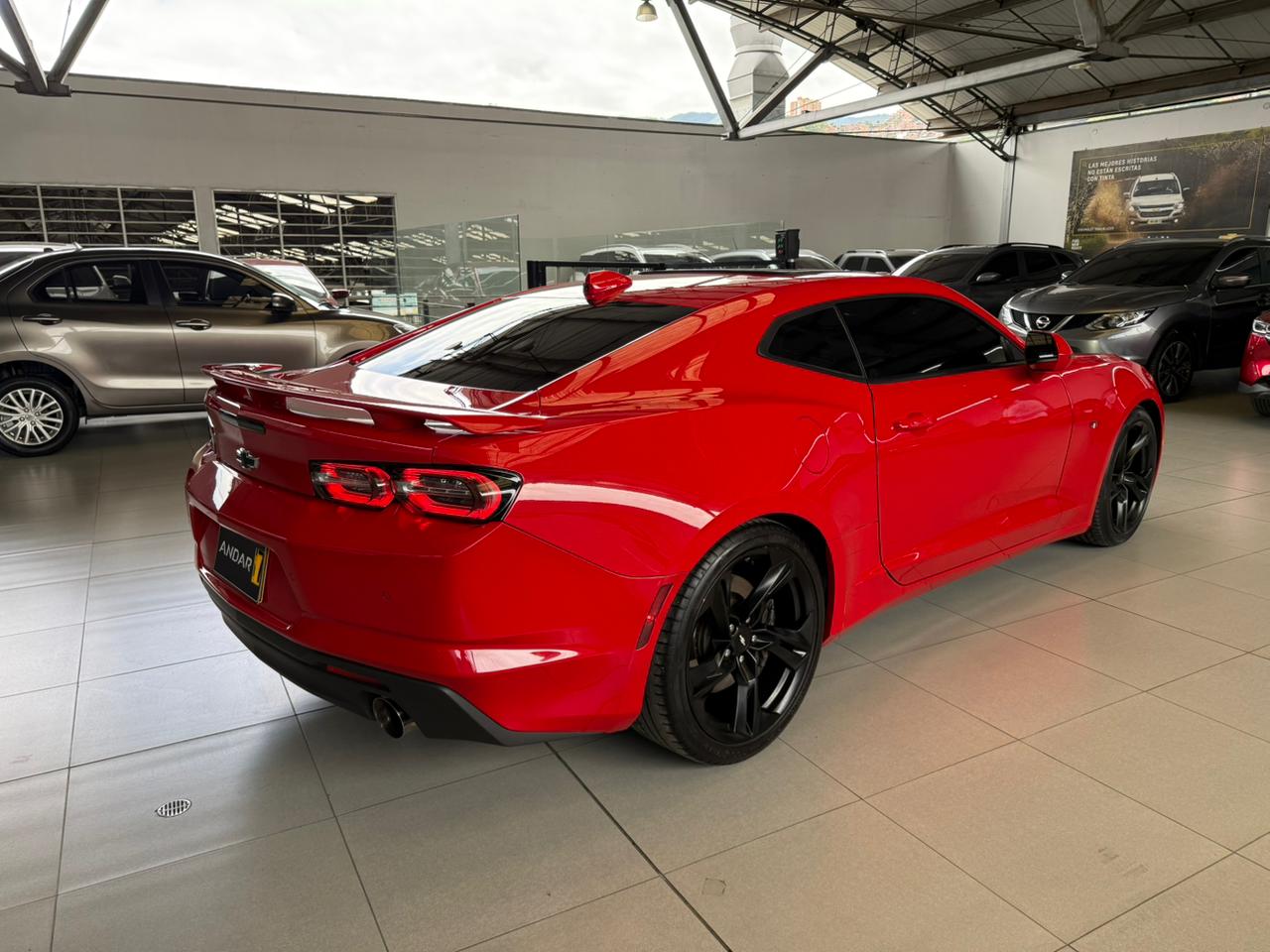 
								CAMARO SS 6.2L V8 AT COUPE full									