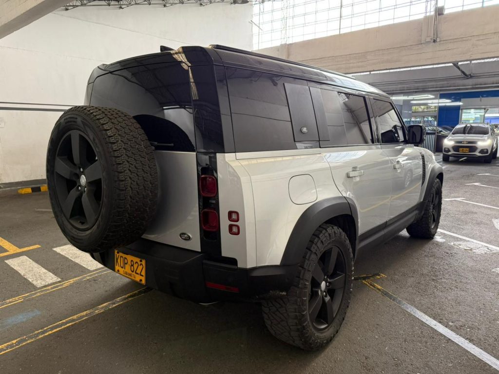 LAND ROVER