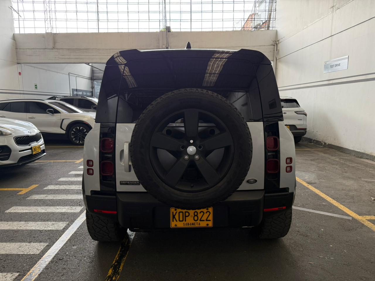 
								LAND ROVER full									