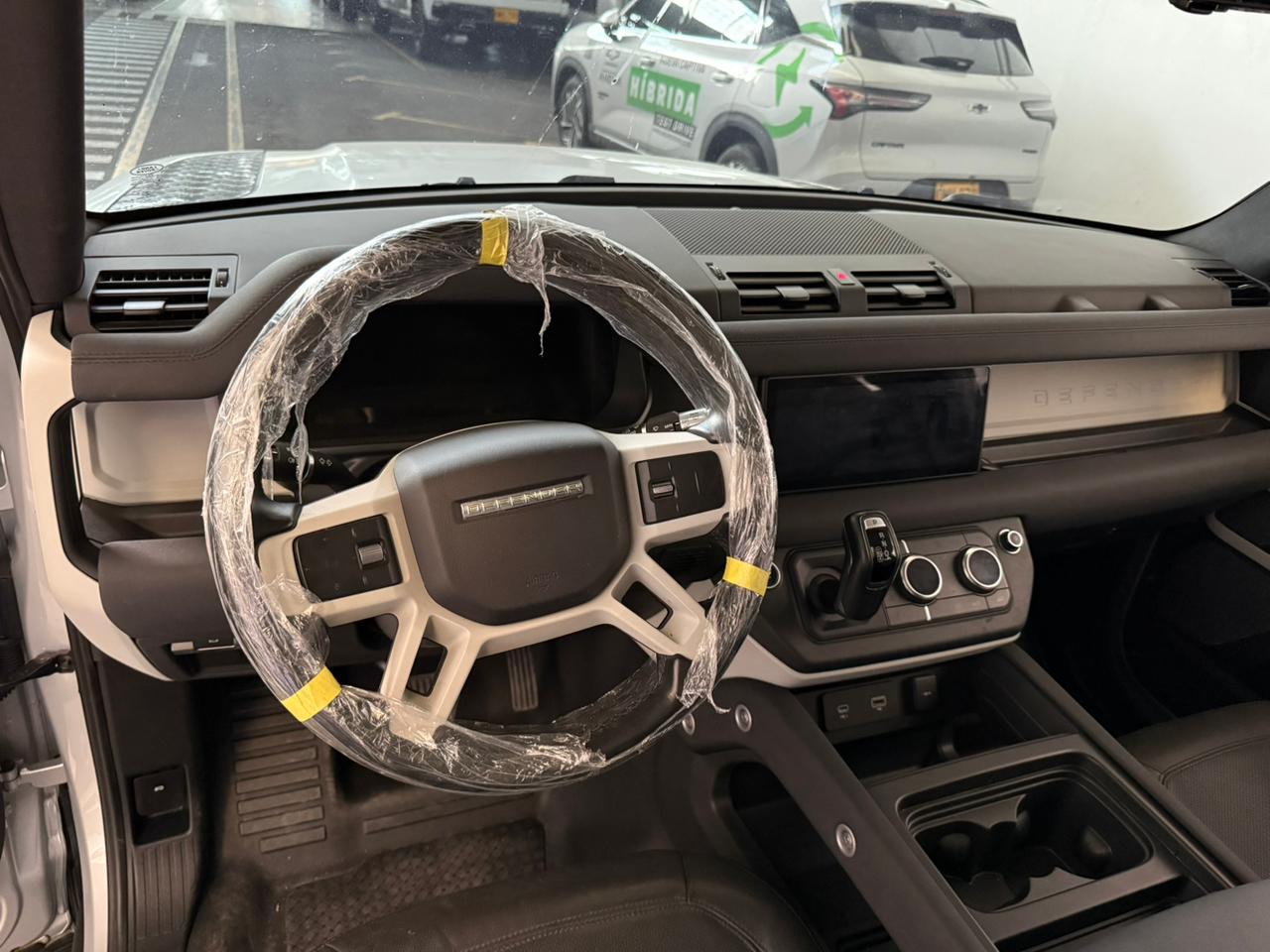 
								LAND ROVER full									