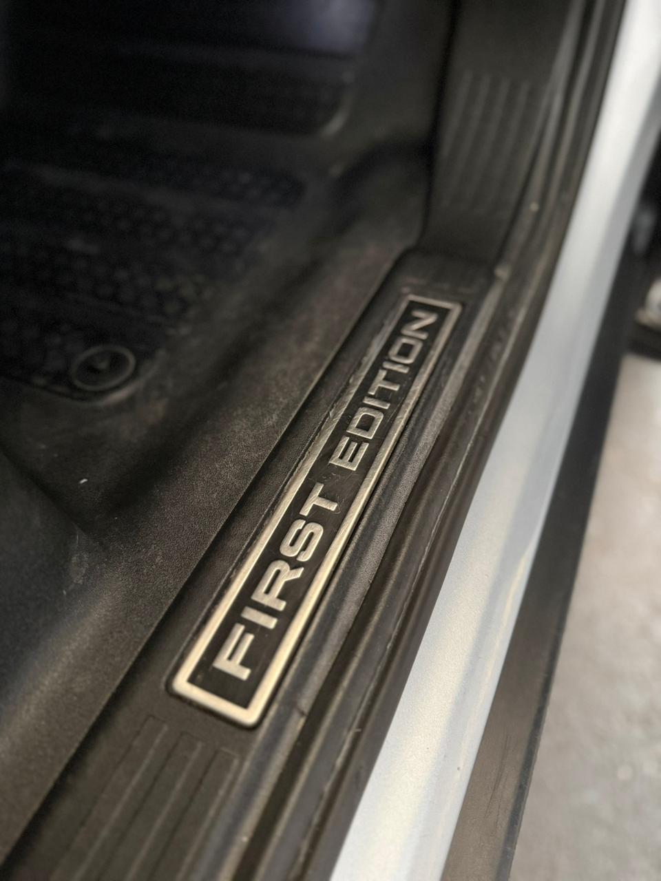 
								LAND ROVER full									