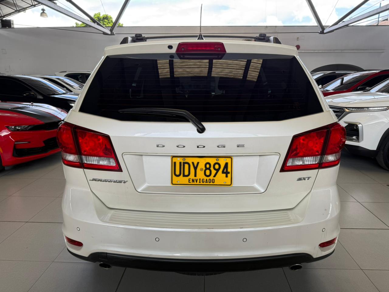 
								DODGE JOURNEY SXT [FL] TP 3600CC V6 7PSJ 4X2 full									