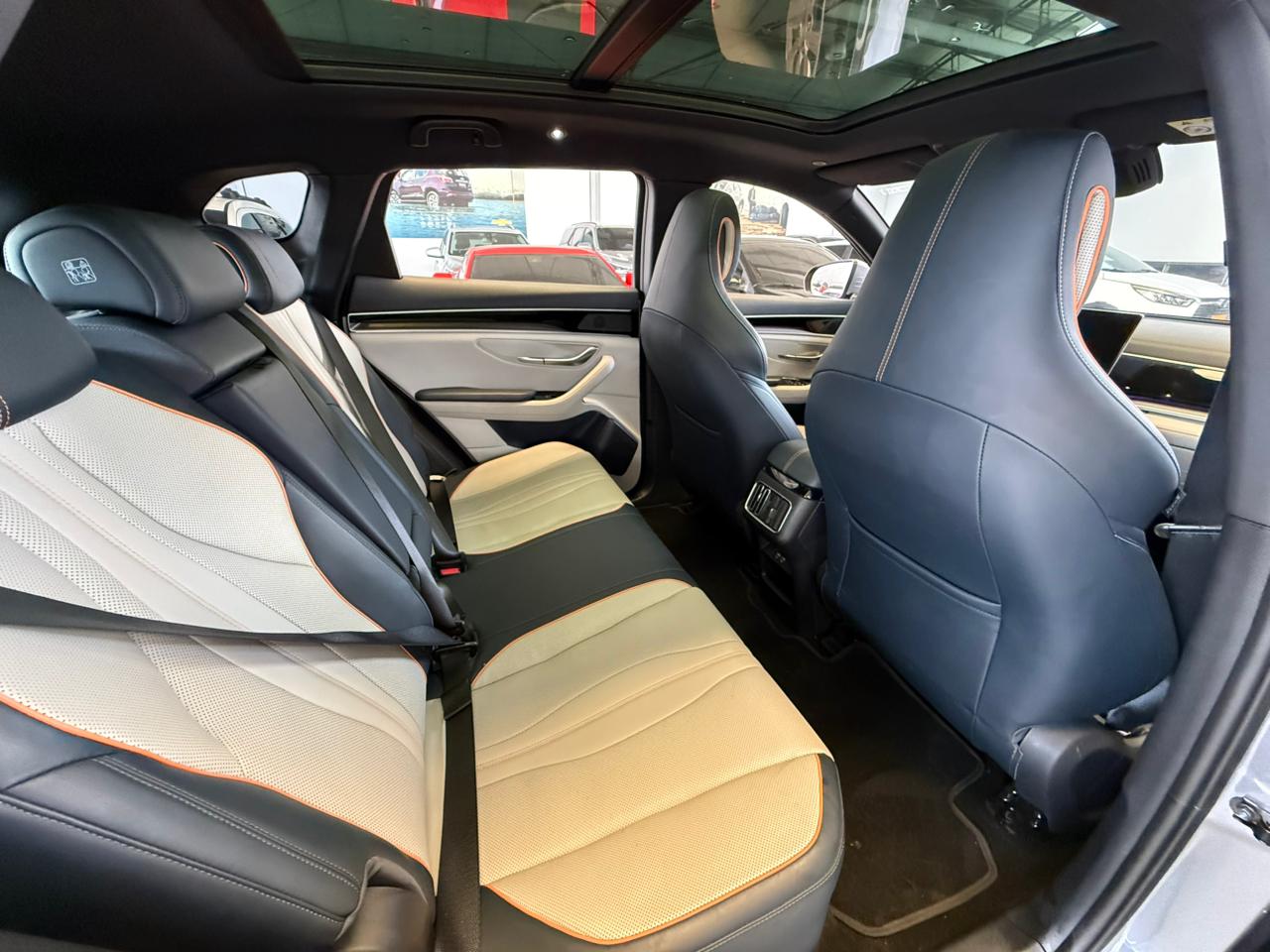 
								BYD SONG PLUS DM-I GS AT 1500CC 6AB ABS CT full									
