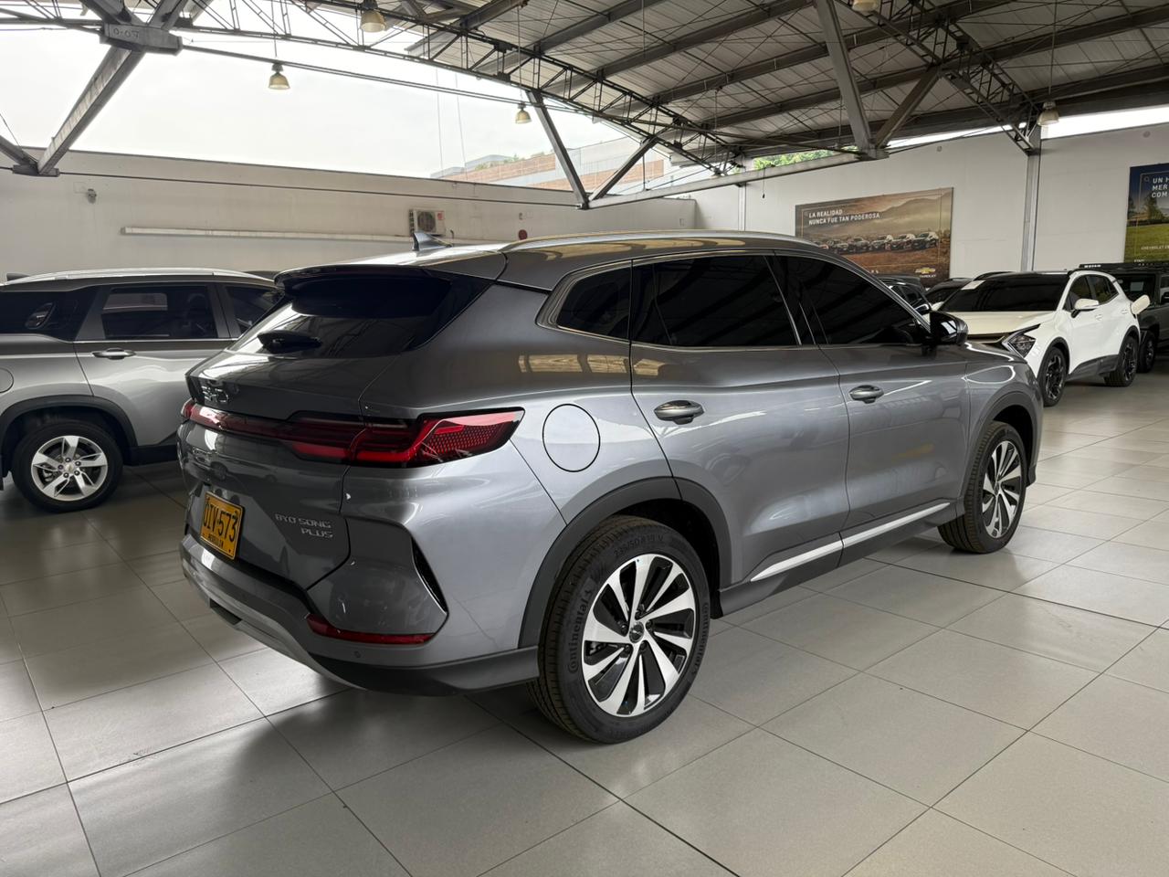 
								BYD Song Plus EV 405 full									