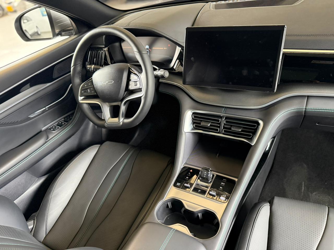 
								BYD Song Plus EV 405 full									
