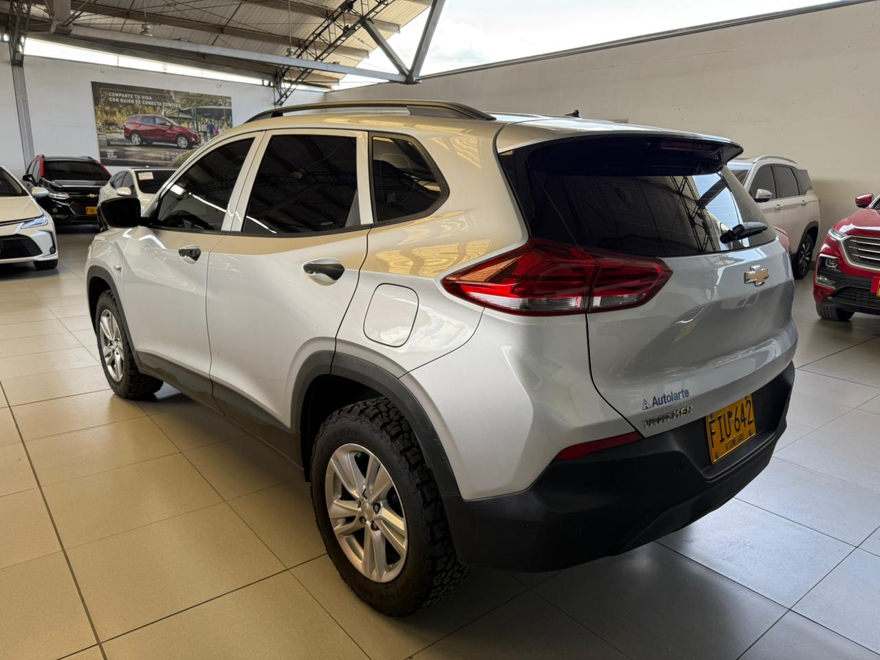 
								TRACKER TURBO 1.2 LS MT full									