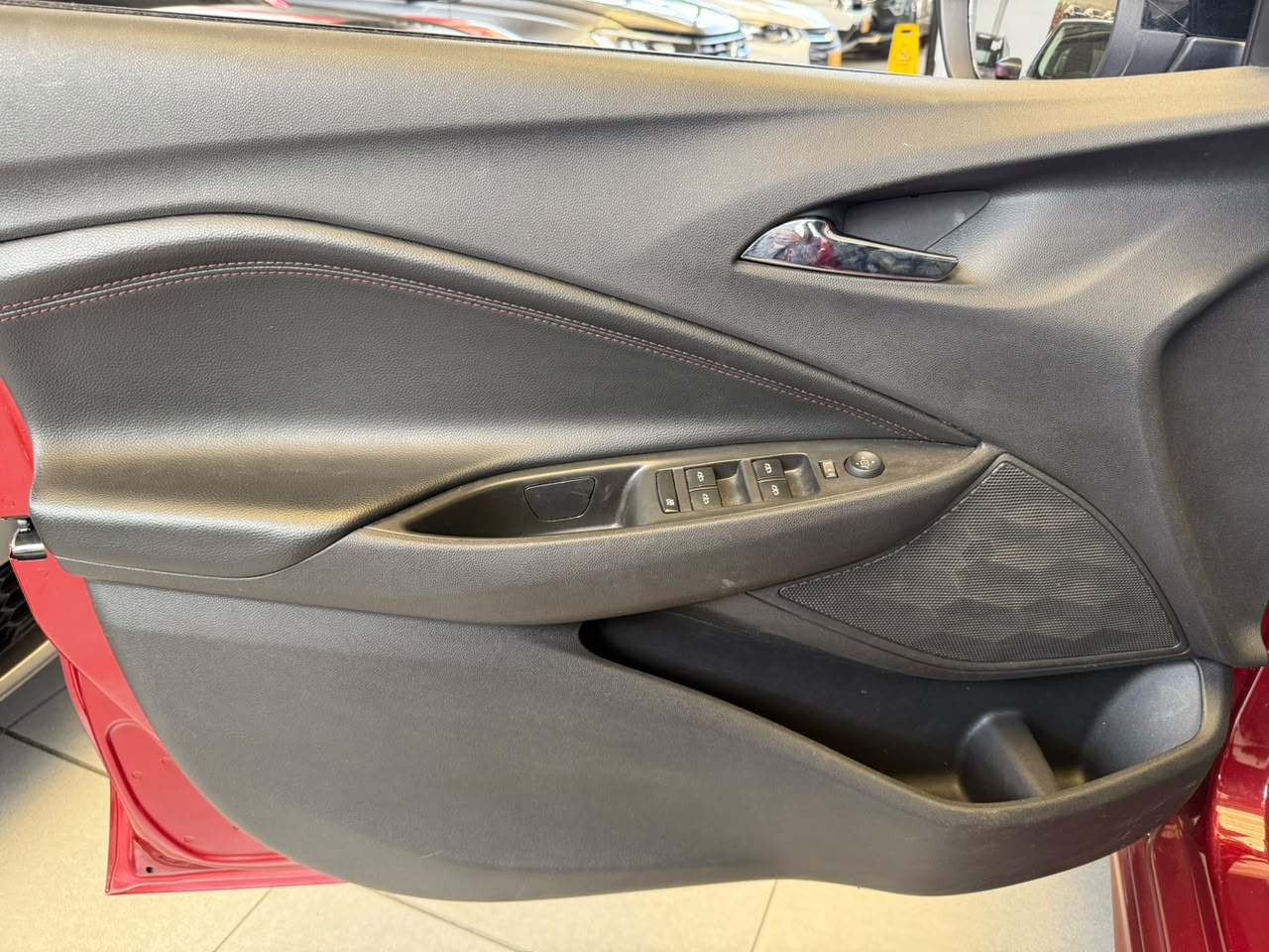 
								ONIX RS TURBO AC 1.0 5P 4X2 TM full									