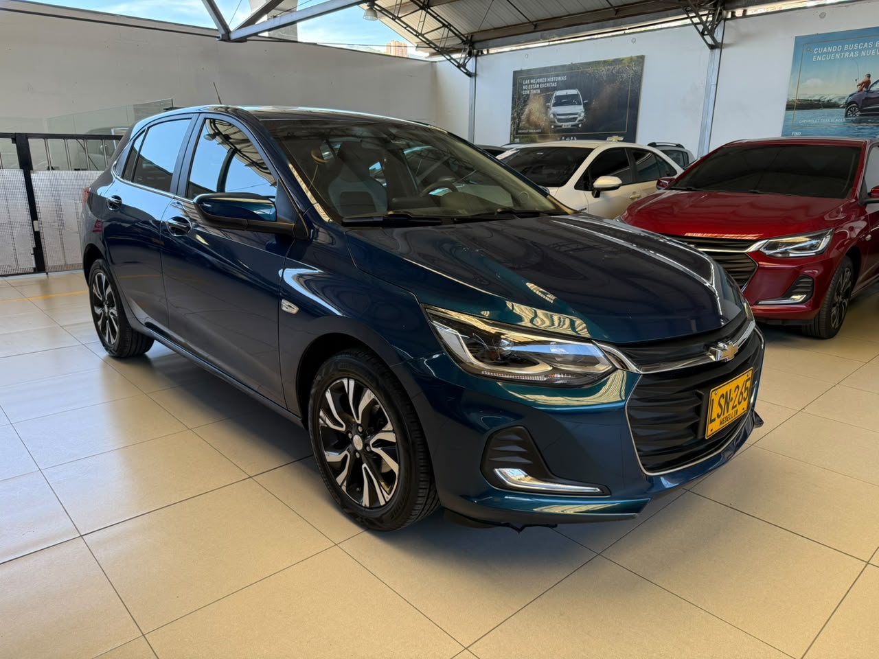
								ONIX PR TURBO AC 1.0 5P 4X2 TA (D) full									