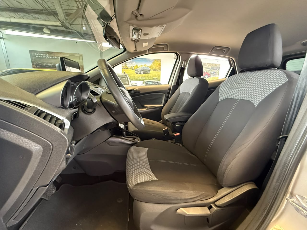 
								FORD ECOSPORT [2] SE TP 2000CC 4X2 full									