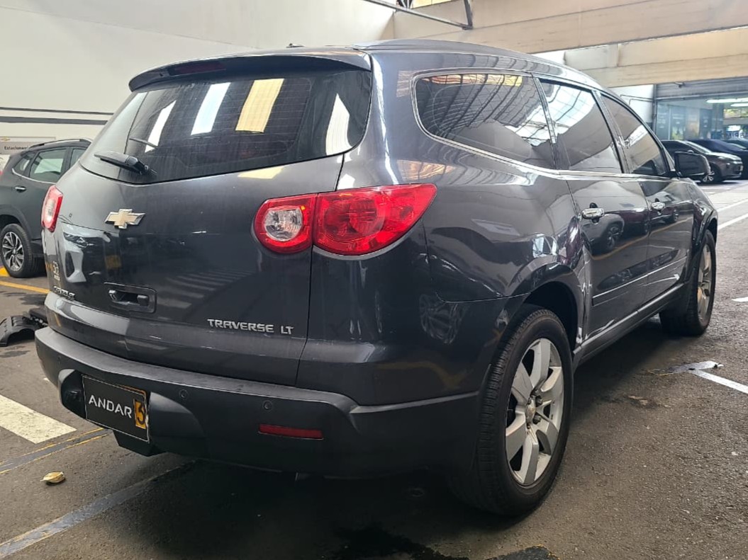 
								TRAVERSE 3.6L AT LS AWD full									