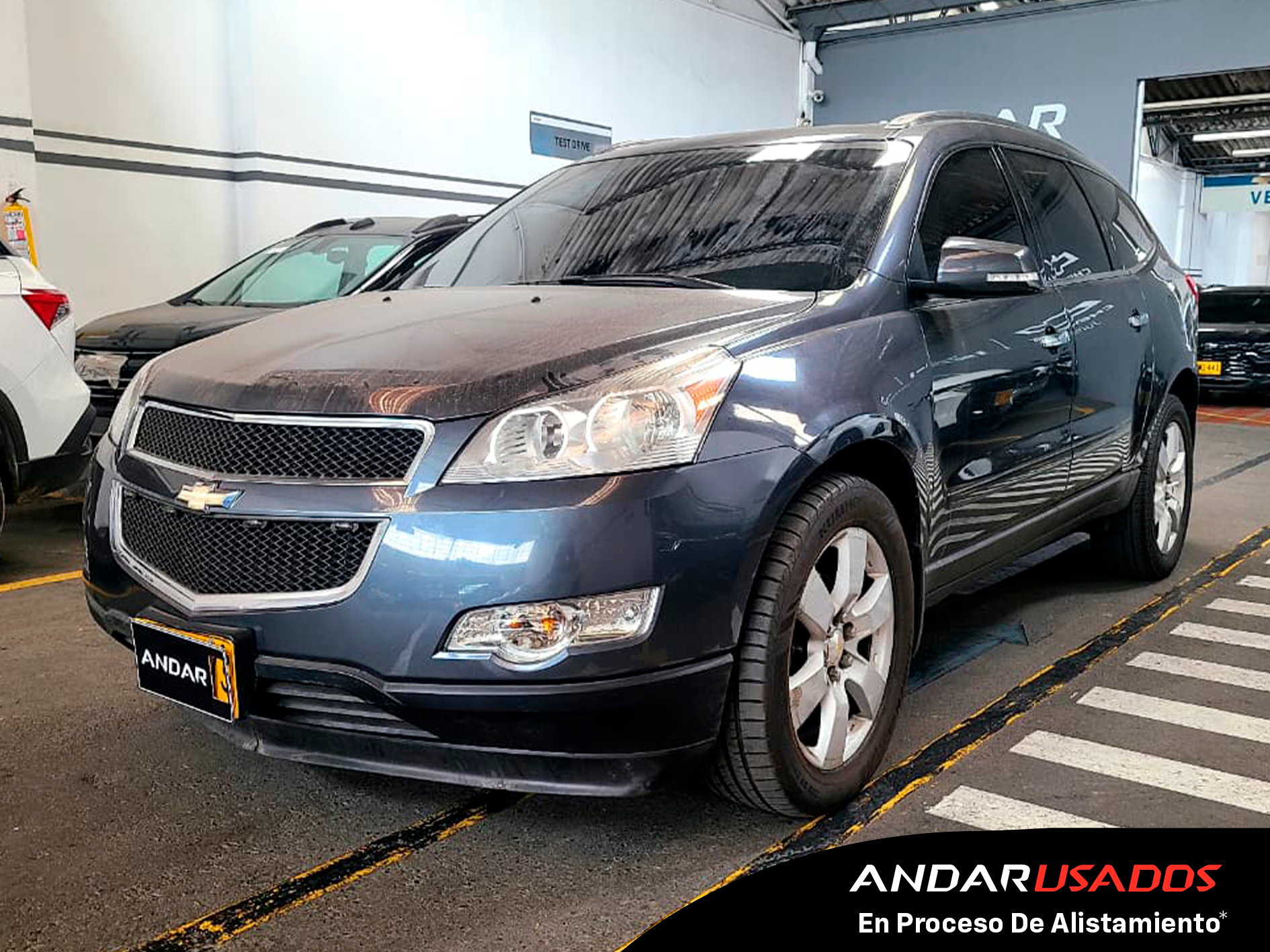 
								TRAVERSE 3.6L AT LS AWD full									