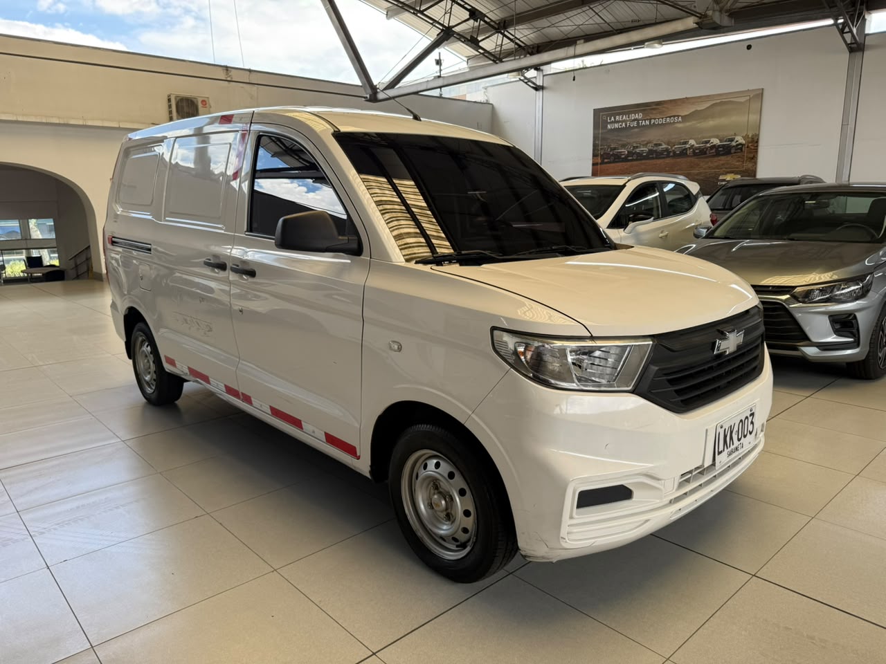 
								VAN N400 MAX CARGO 1.5L full									
