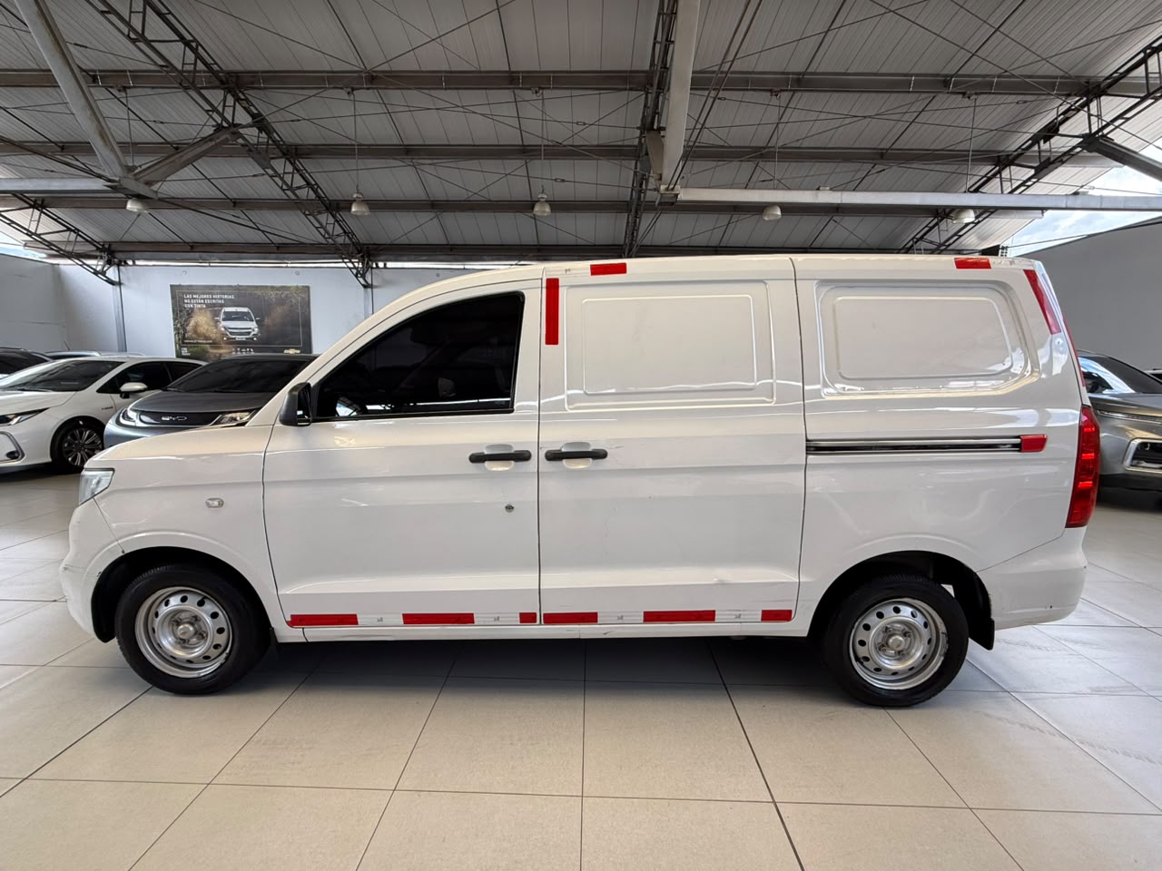
								VAN N400 MAX CARGO 1.5L full									