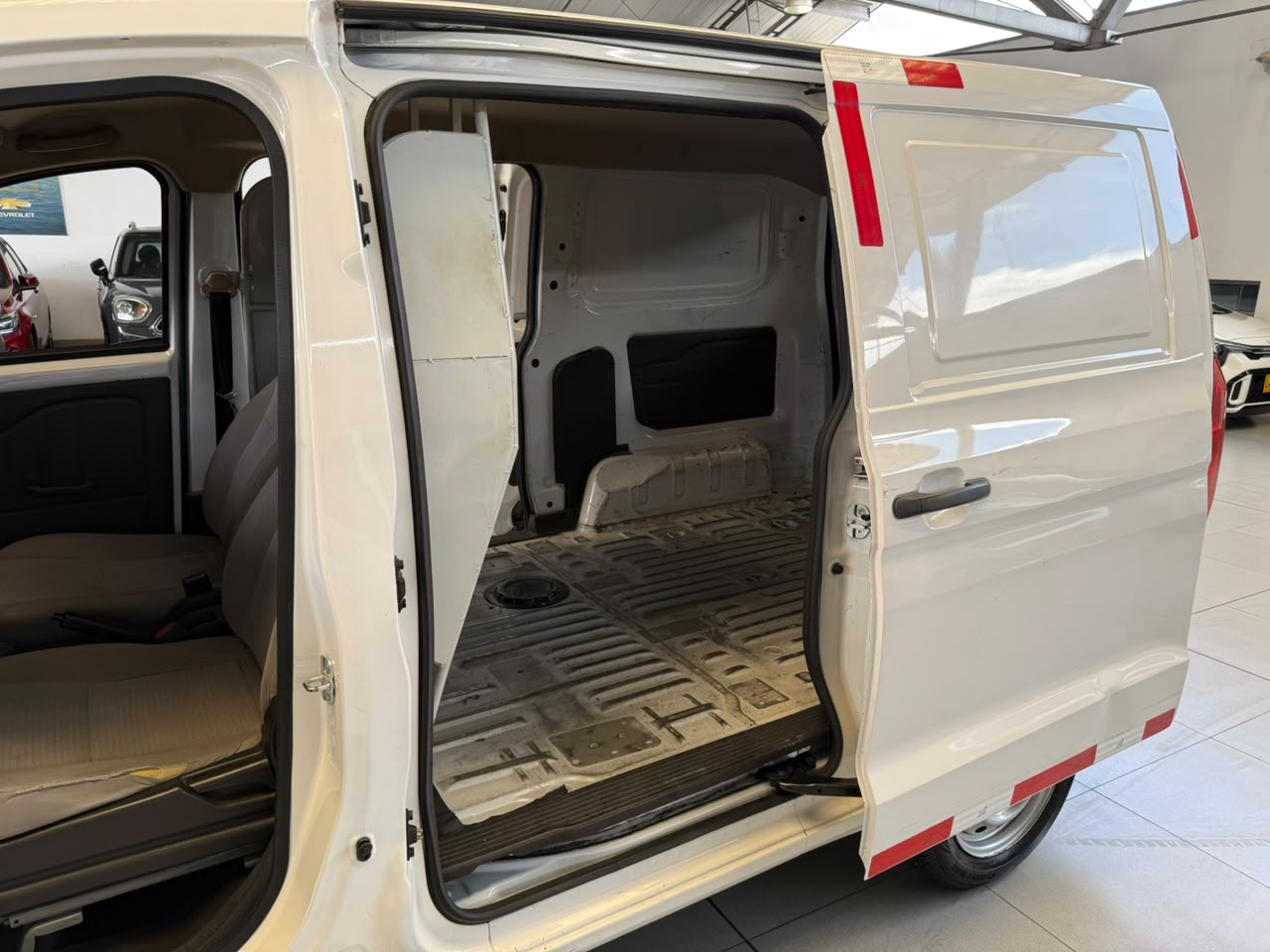 
								VAN N400 MAX CARGO 1.5L full									