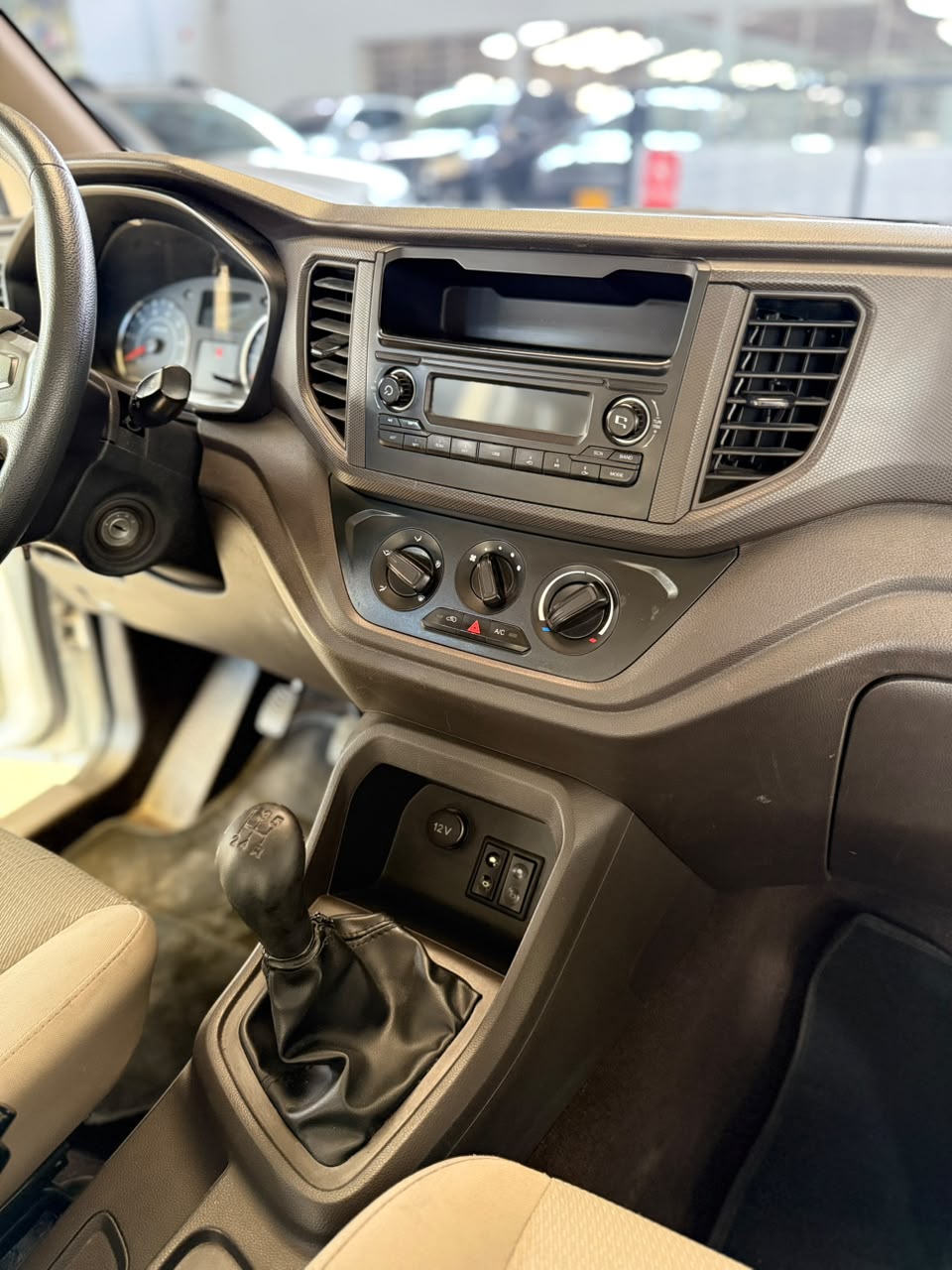 
								VAN N400 MAX CARGO 1.5L full									