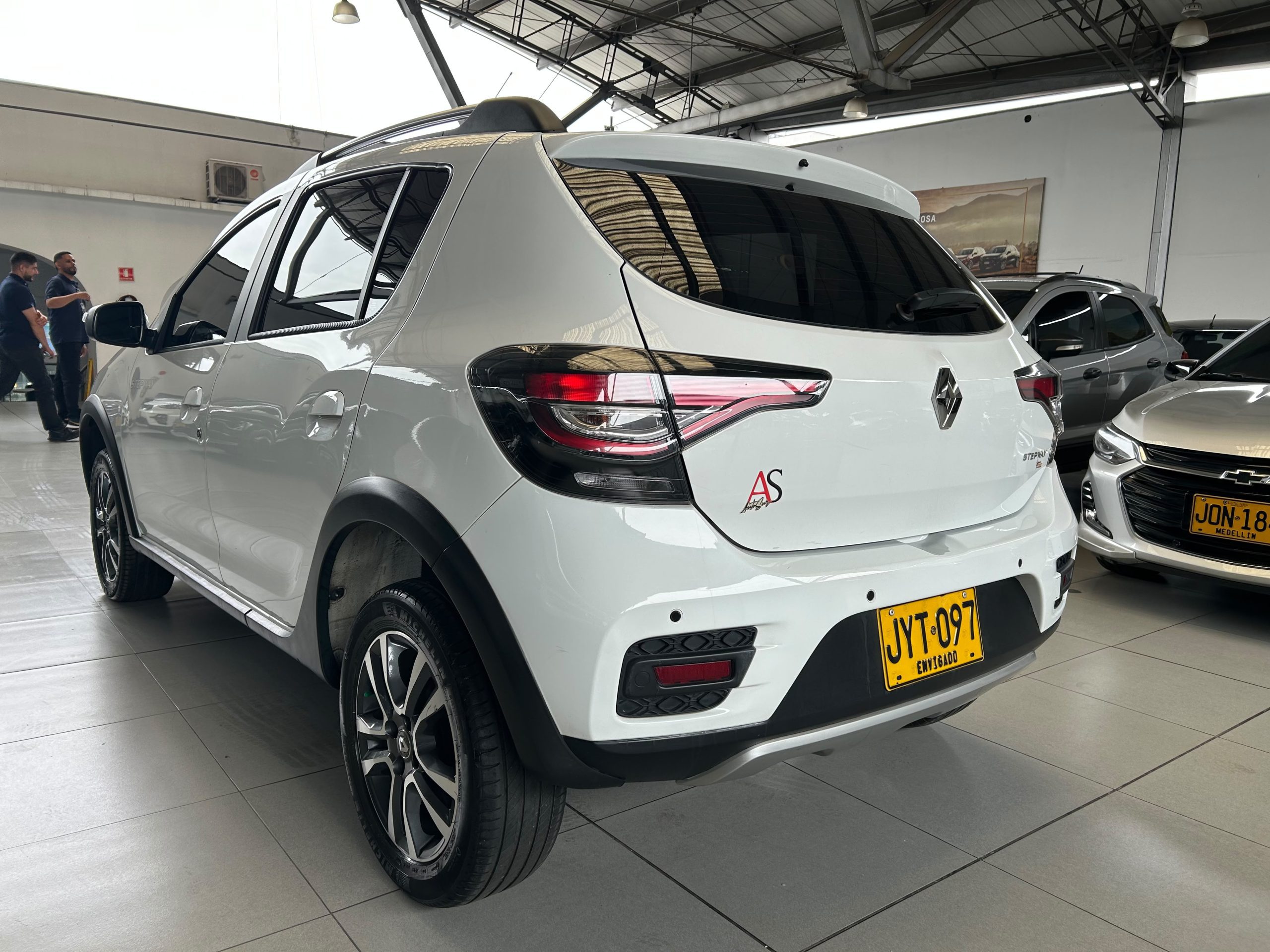 
								RENAULT STEPWAY TP 1600CC full									
