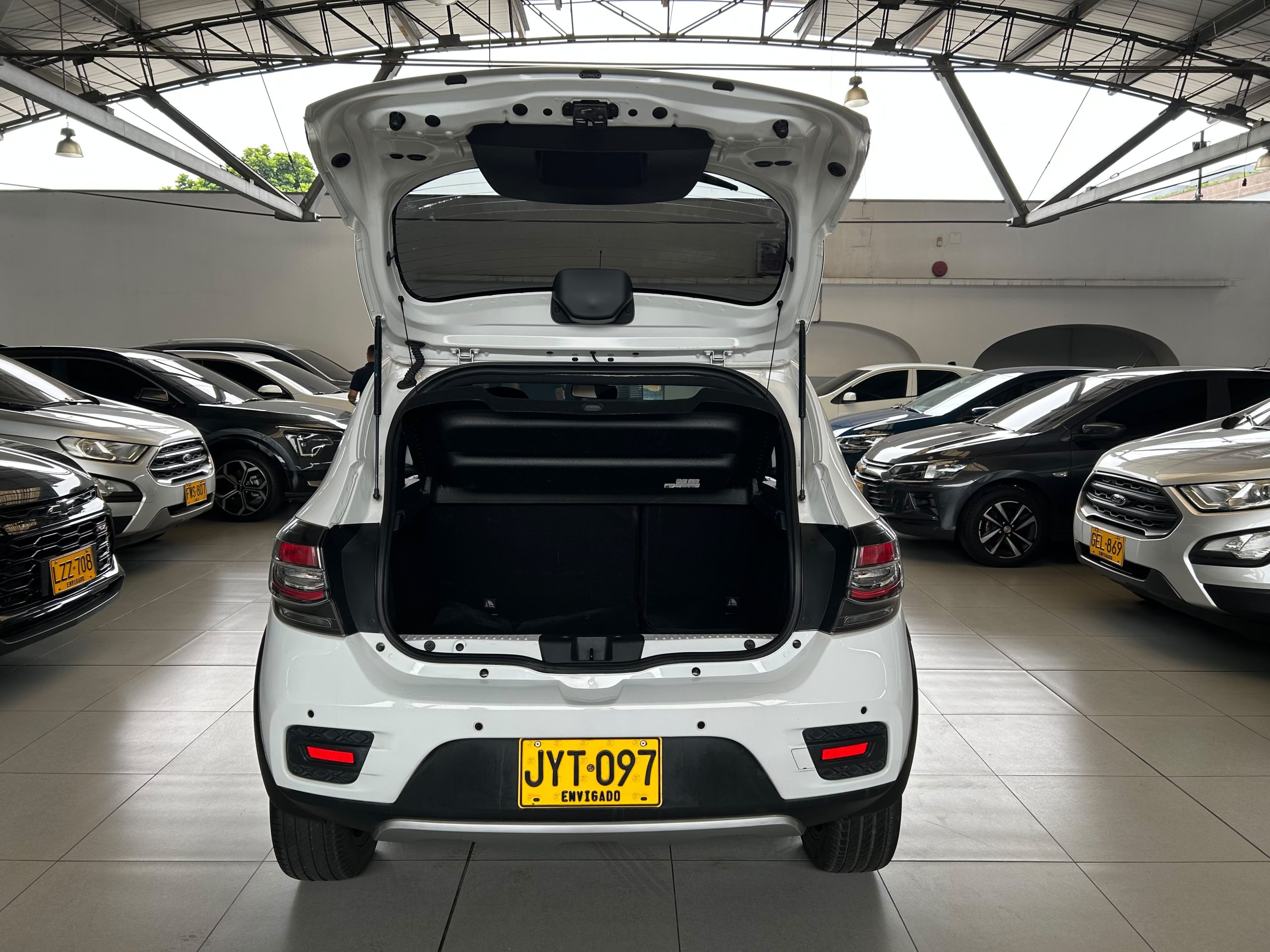 
								RENAULT STEPWAY TP 1600CC full									